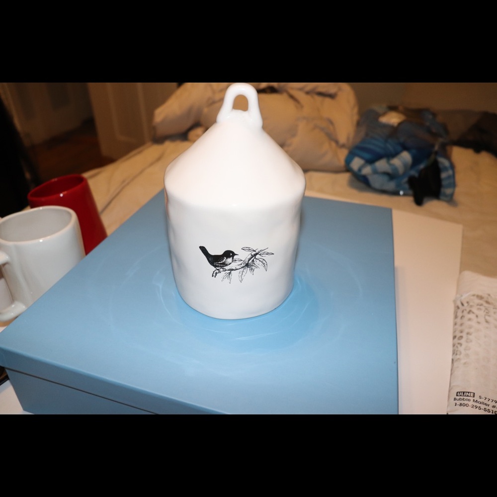 HTF Rae Dunn Tweet Round Birdhouse - Picture 5 of 7